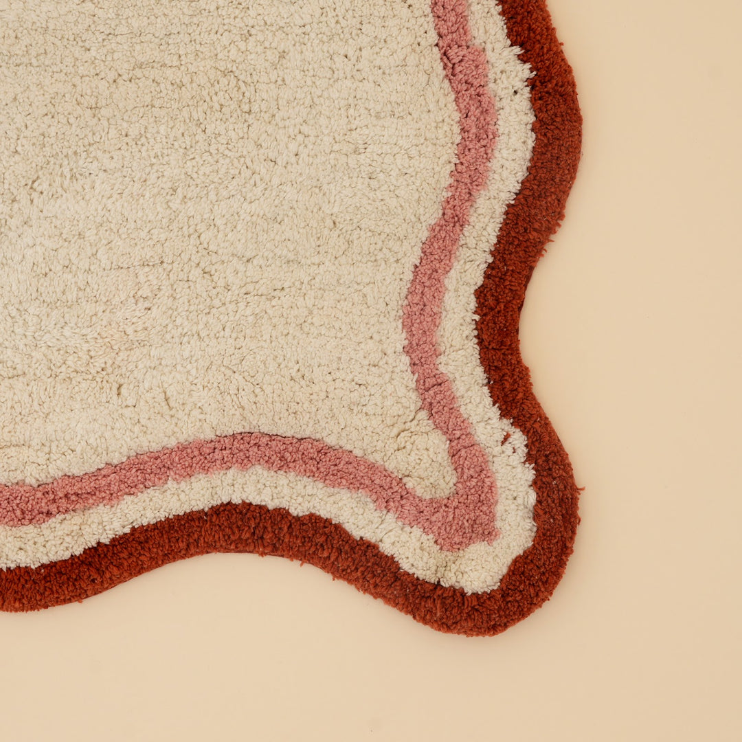 Red Scalloped Retro Tufted Cotton Bath Mat, View 4