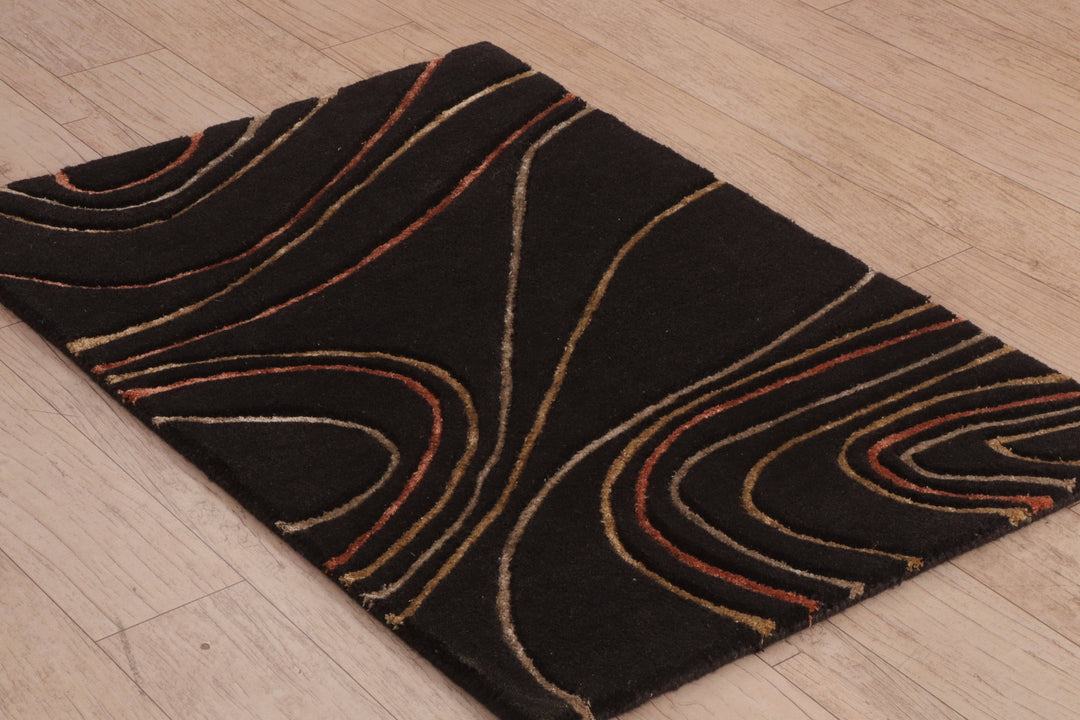 Riveting Ribbons the Flowing Flair | Hand-Tufted Wool-Viscose Entryway Ribbon