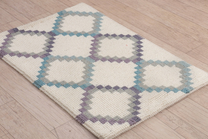 Diamond Decks Hand-Woven Geometric Door Mat