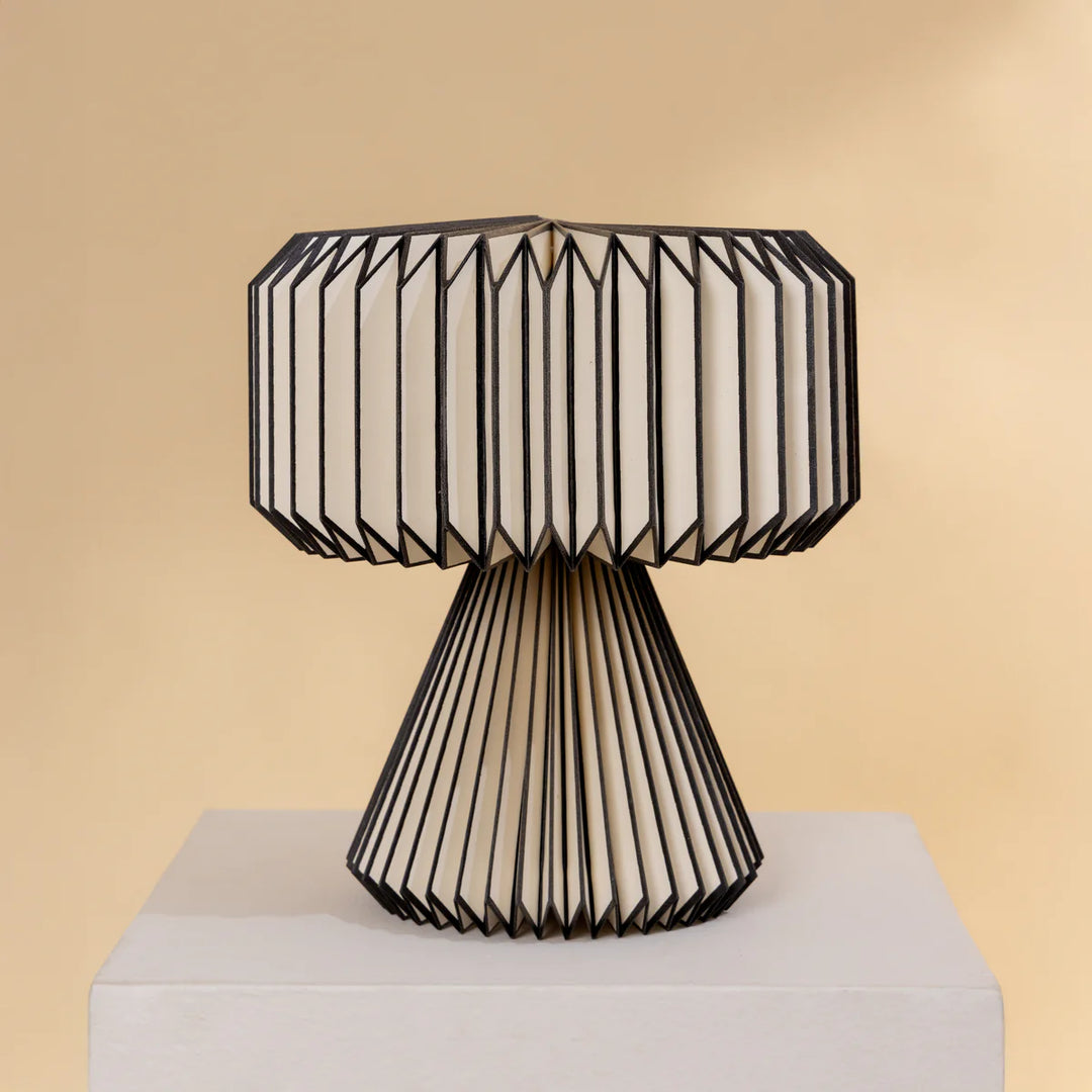 Expobazaar Orilamp Origami Black Table Lamp
