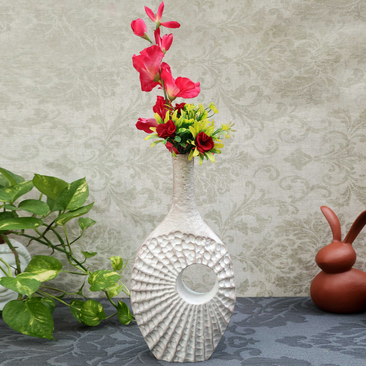 Seashell Serenity Vase Trio | Coastal Ceramic Vases for Oceanic Charm