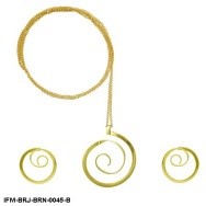 Handcrafted Circumvolve Awe Brass Pendant with Earrings