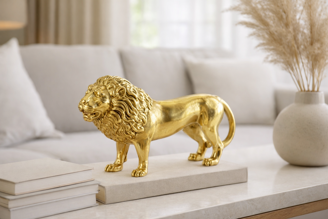 Artistic Aluminium Lion Sculpture for Modern Tabletop Decoration