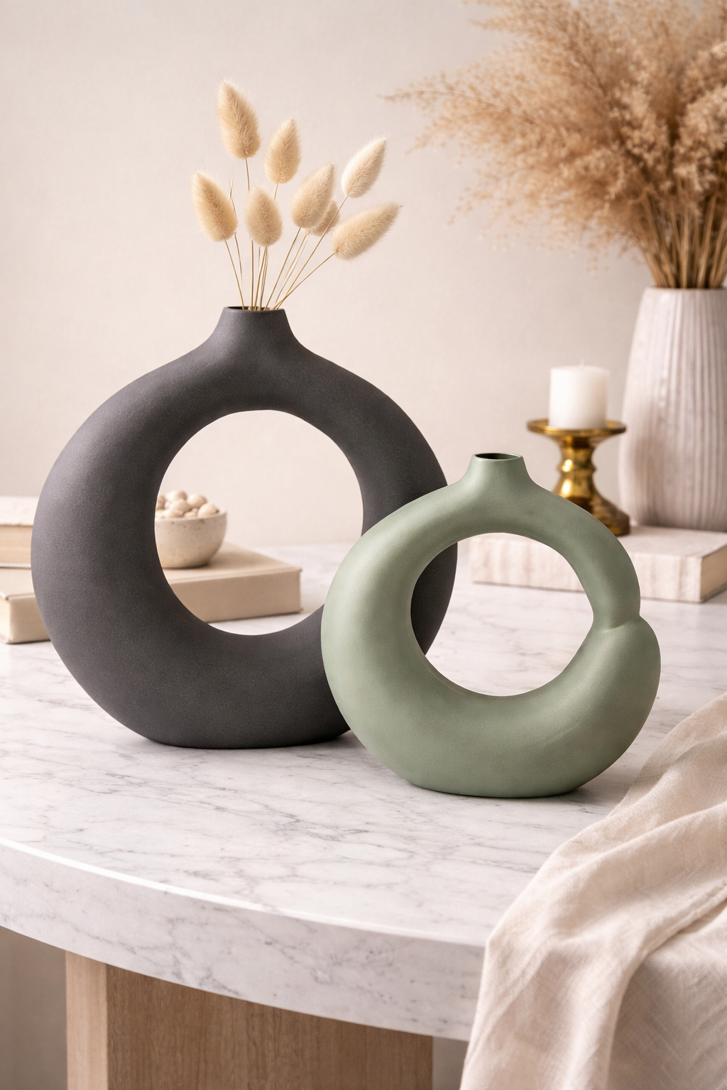 Modern Hollow Round Aluminium Flower Vase Decorative Accent Set