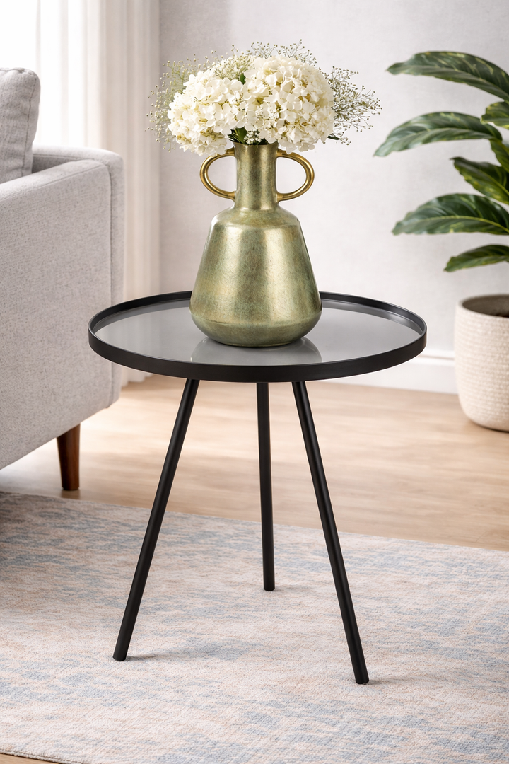 Antique Design Aluminium Vase Decorative Tabletop Accent for Interiors