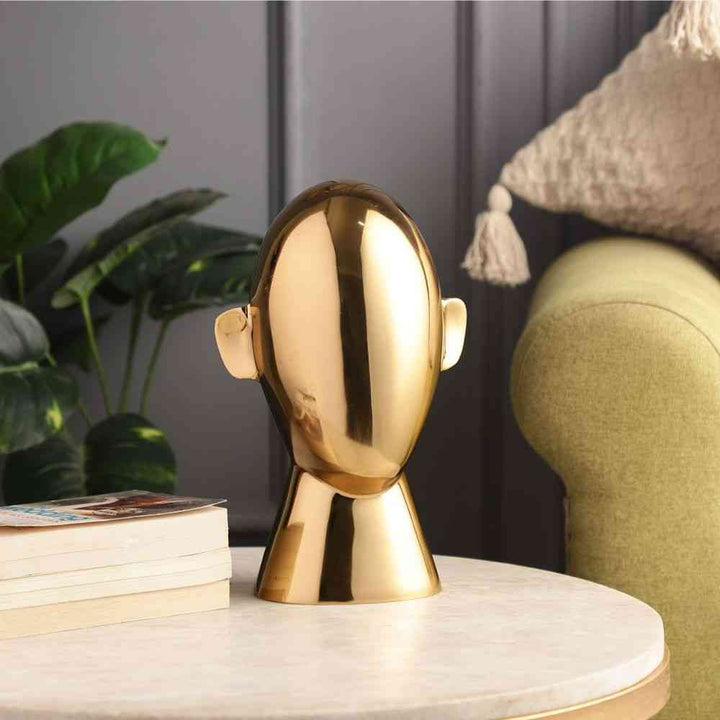 Simple Chic Decor Highlight | Stylish Accent for Modern Interiors