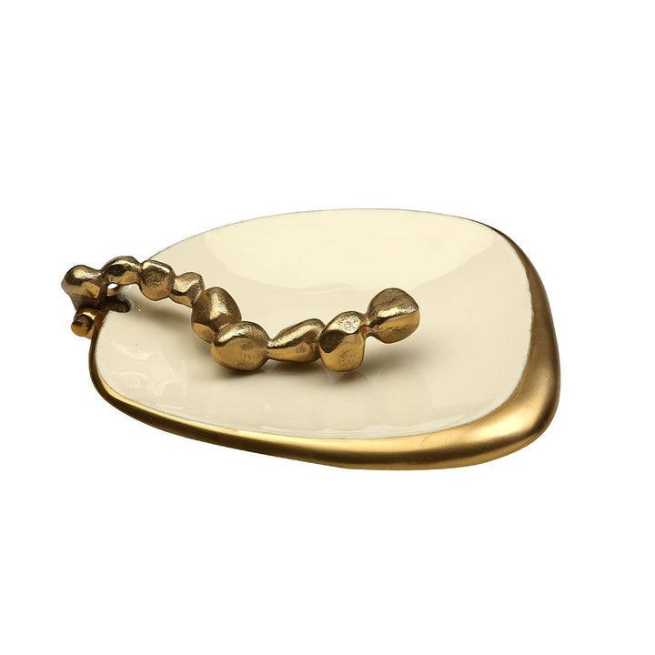 Shakti Shringar: Stone Enamel Napkin Holder for Luxe Dining Elegance