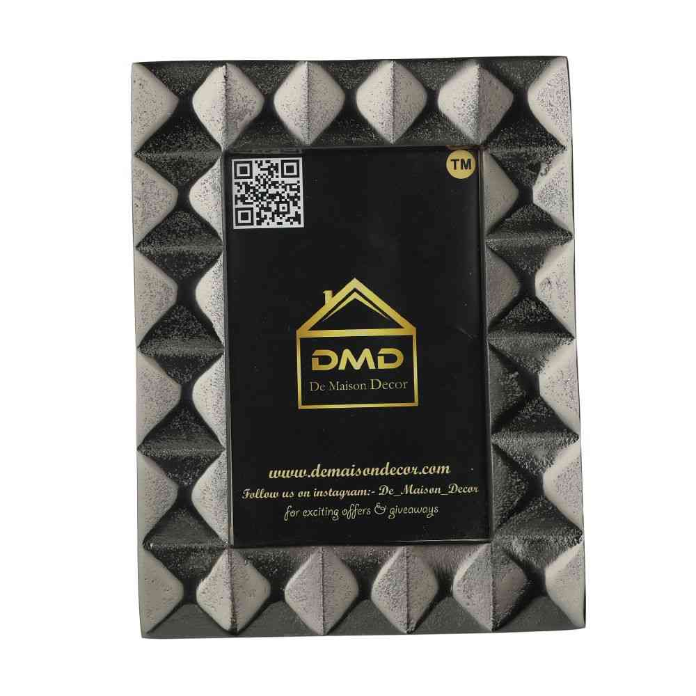 Jacey Modern Memory Frame | Sleek Photo Display for Contemporary Decor