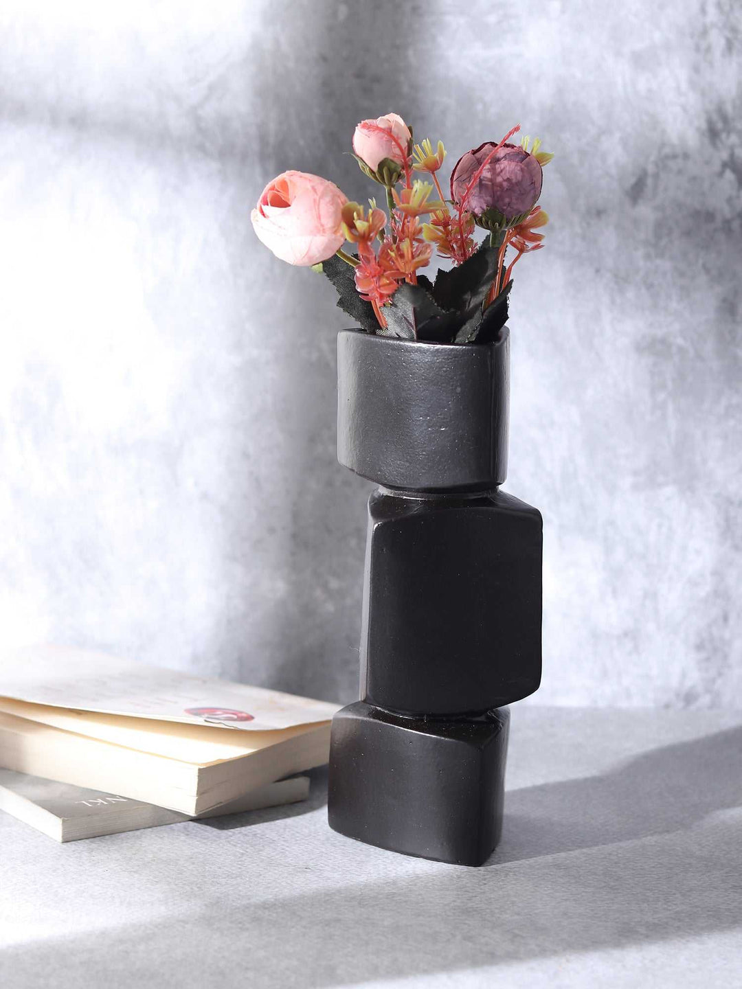 Verti Black & White Asymmetry Vase Set | Modern Ceramic Vases for Bold Decor
