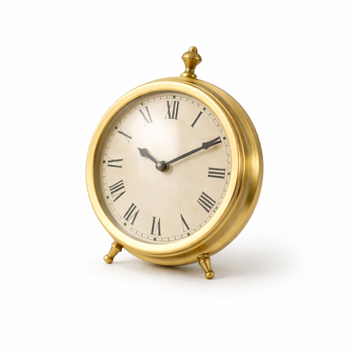 Modern Golden Roman Table Clock – Stylish Office & Home Accent