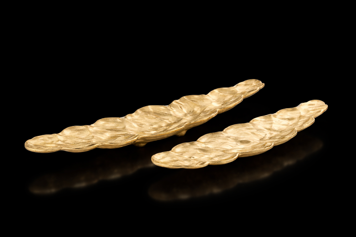 Aluminium Decorative Tray | Modern Serving & Console Décor with Elegant Indian Craftsmanship