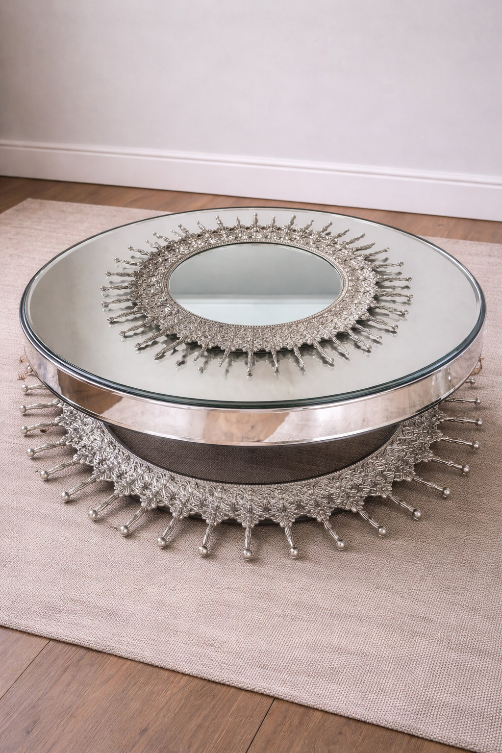 Round Silver Aluminum Wall Mirror – Stylish Vanity & Wall Accent