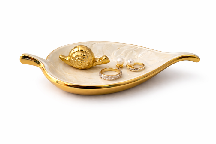 leaf Shaped Tray with Snail Shell