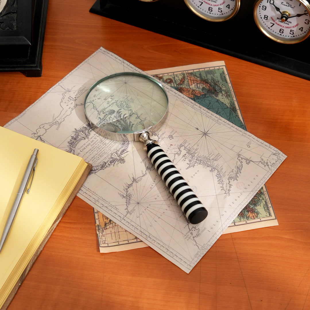 Decorative Stone Handle Magnifier Black l white lines Accent Piece