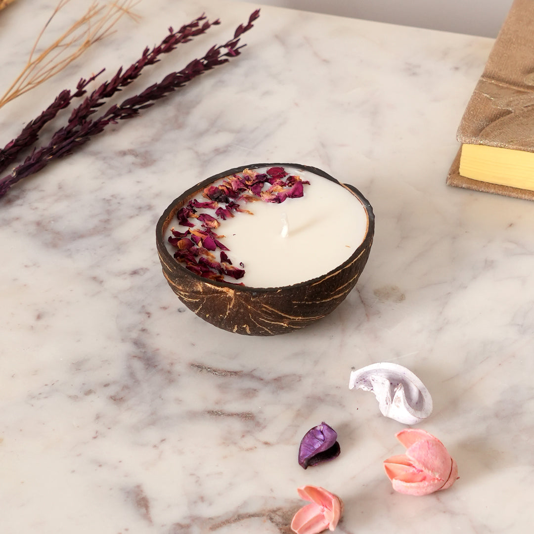 Eco-Friendly Coconut Shell Gift Hamper with Candles & Accessories