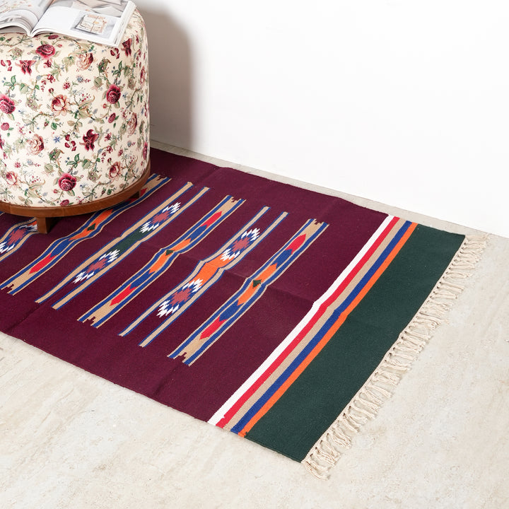 Handwoven Cotton Area Rug in Maroon