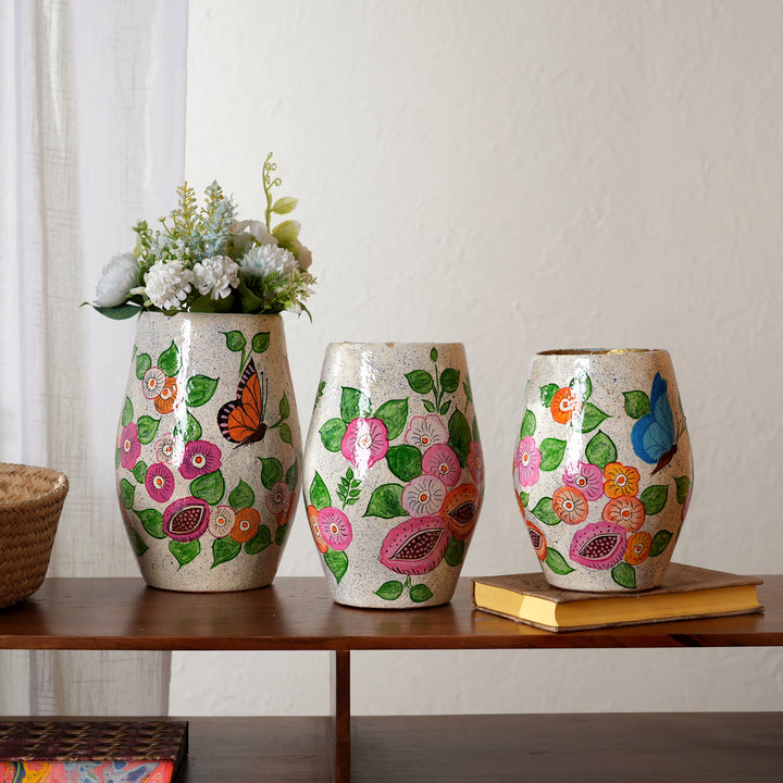 Eco-Friendly White Paper Mache Vases – Handcrafted Set of 3 for Versatile Styling