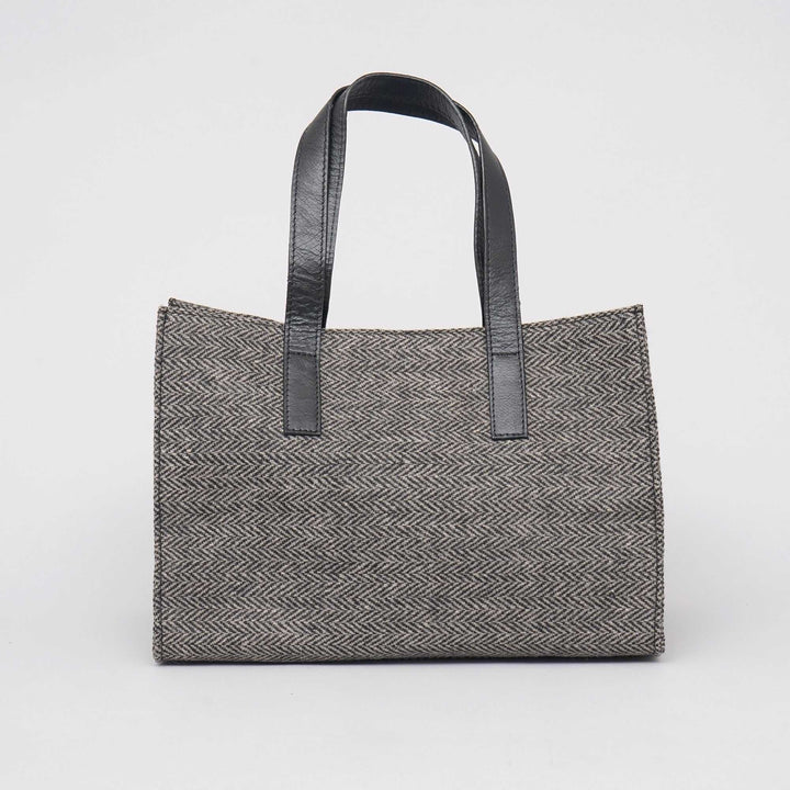 Unisex Black and Honey Handbag for Bold Refined Daily Use