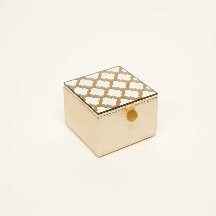 Expobazaar Elegant White Keepsake Box with Gold Detail