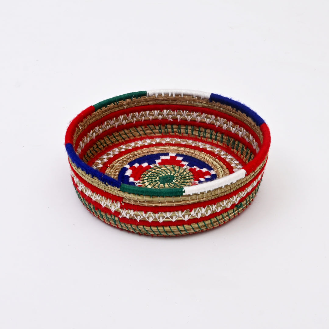 Handwoven Pinedal Pine Basket with Vibrant Thread Design