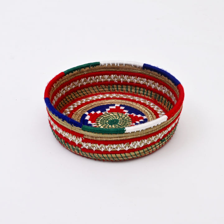 Handwoven Pinedal Pine Basket with Vibrant Thread Design