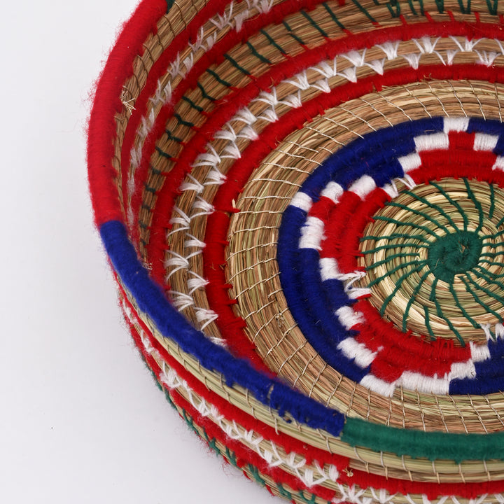Handwoven Pinedal Pine Basket with Vibrant Thread Design