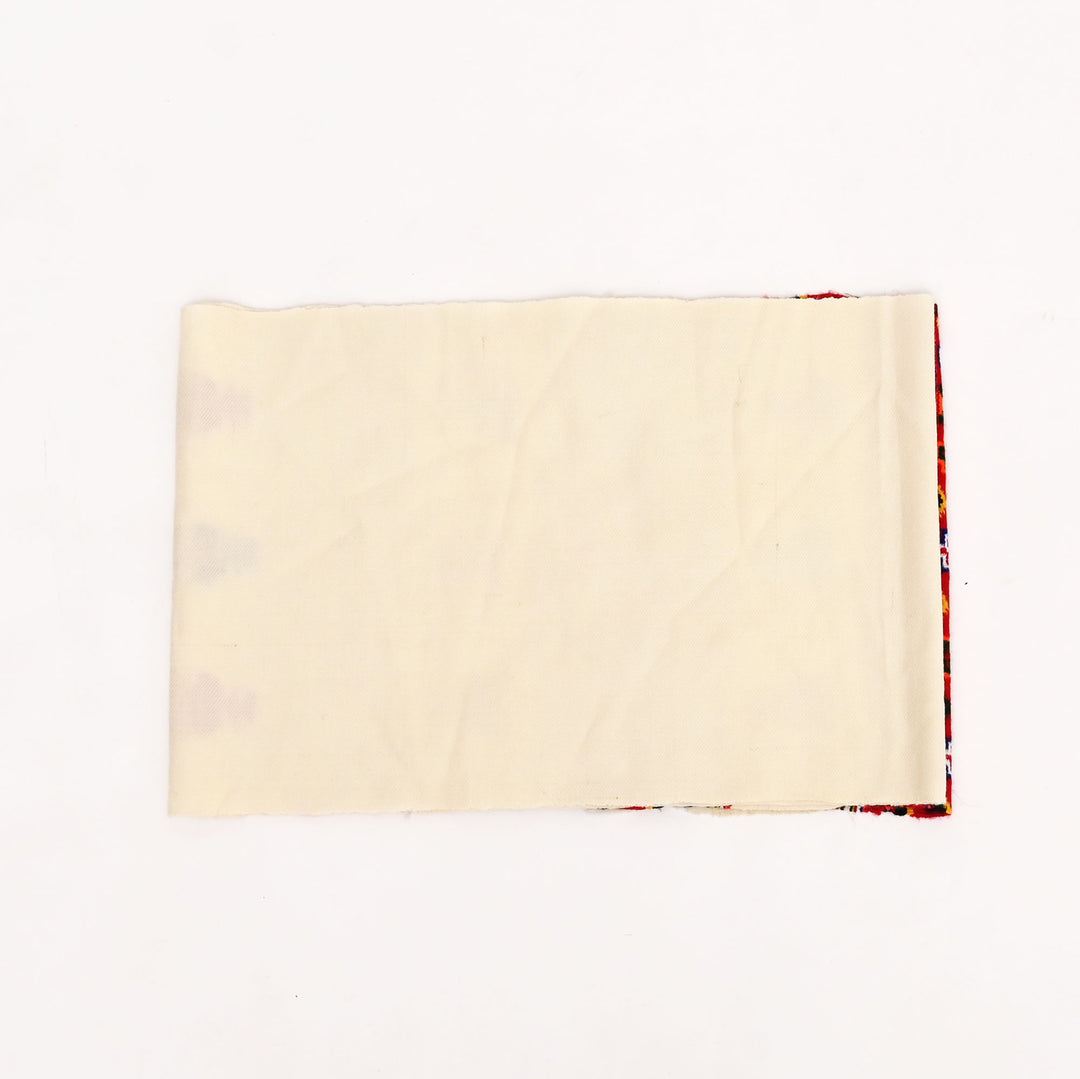 Traditional Kinnauri Wool Scarf/Muffler – White