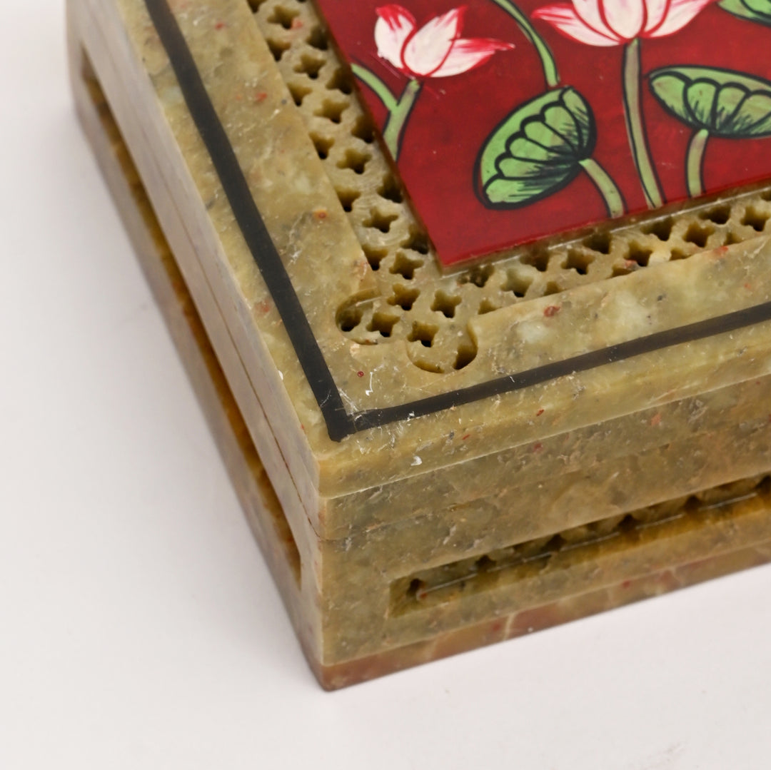 Soapstone Carved Jali Box(Large)
