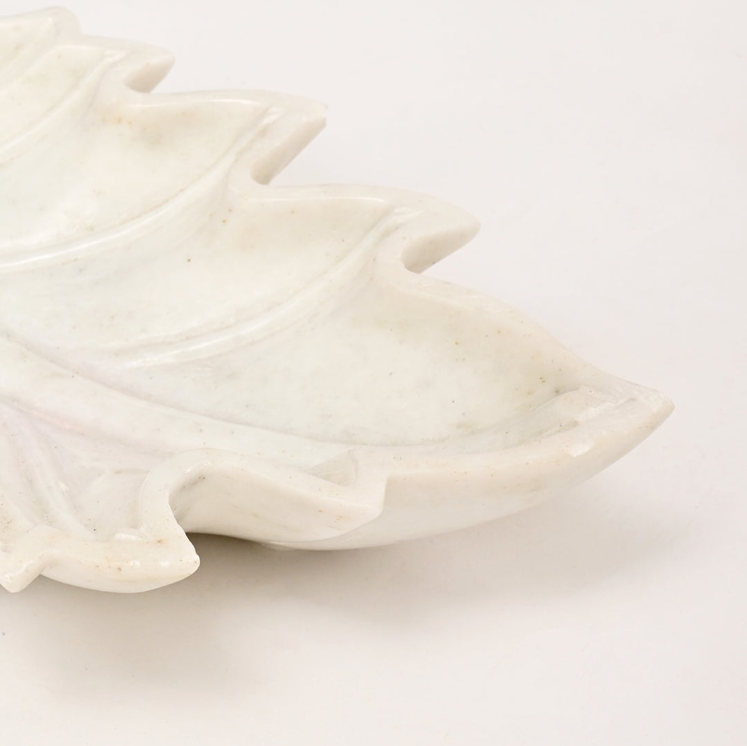 Handcrafted Marble Urli Leaf Tray