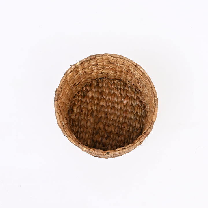 Handwoven Water Hyacinth Planter with Iron Frame – Natural Elegance for Indoor Spaces