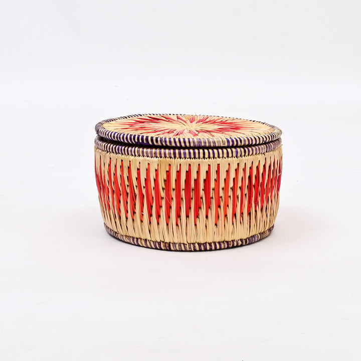 Golden Glow: Handwoven Sikki Grass Casserole Cover
