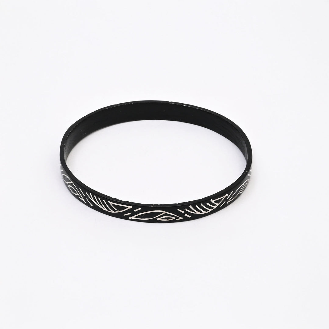 Bangles/Kada | Handcrafted Sculptural Bangles with Silver Inlay