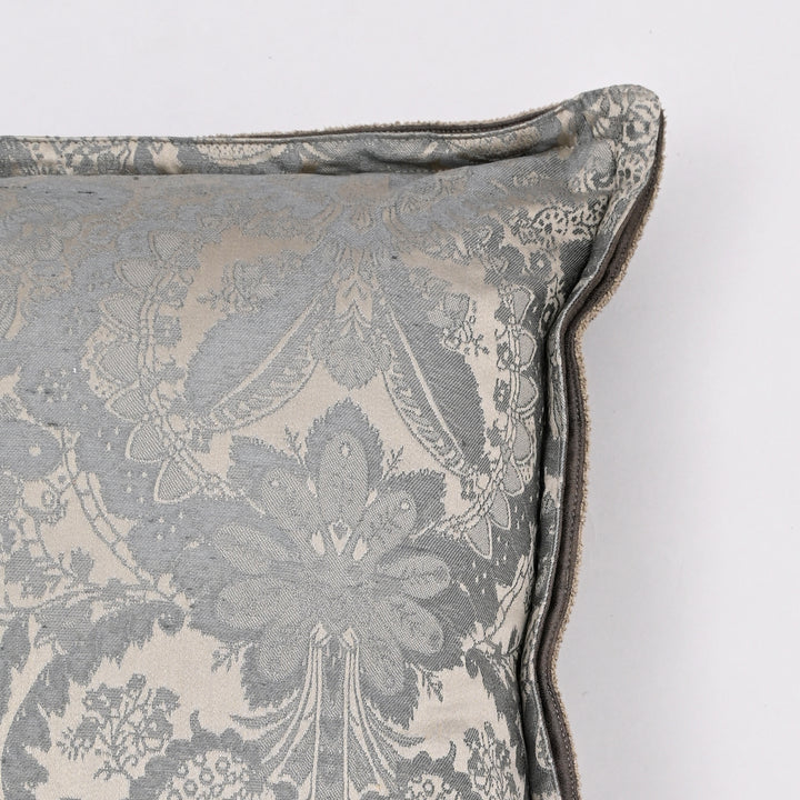 Noble Aristocrat Silk Pillow Cover | Handwoven 20x20 French Jacquard Elegance