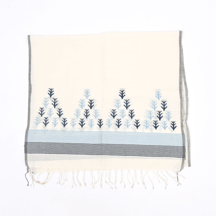 Handspun Cotton Jamdani Stole – Sustainable Style with Timeless Grace