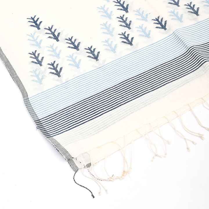 Handspun Cotton Jamdani Stole – Sustainable Style with Timeless Grace