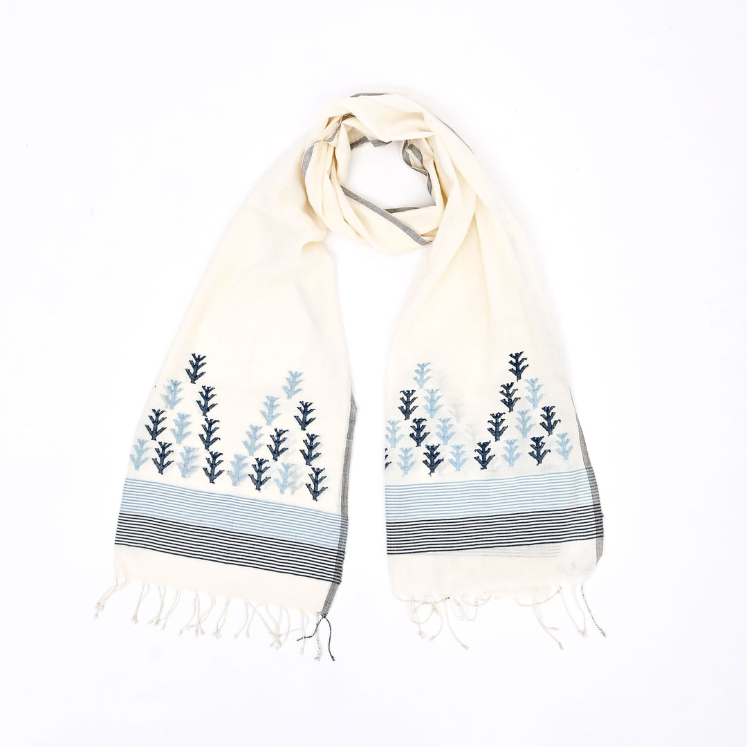 Handspun Cotton Jamdani Stole – Sustainable Style with Timeless Grace