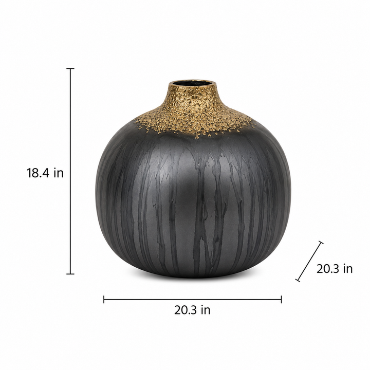 Glass Flower Vase, Black