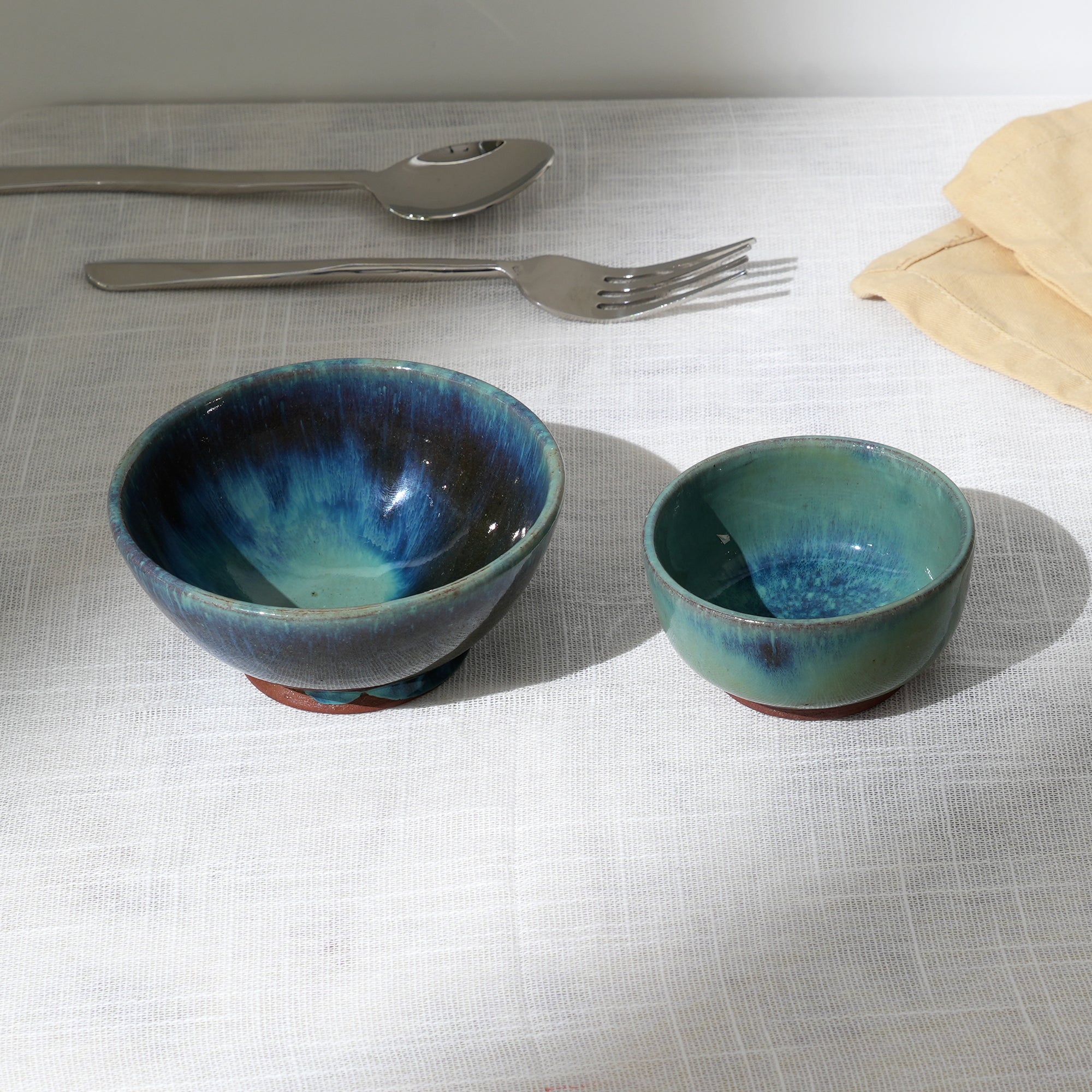 Handmade Terracotta Serving Bowl – Glossy Green Glazed Earthenware