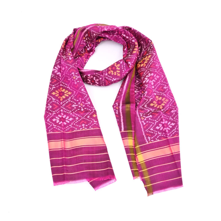 Dark Pink Patola Handloom Silk Stole: A Symbol of Grace