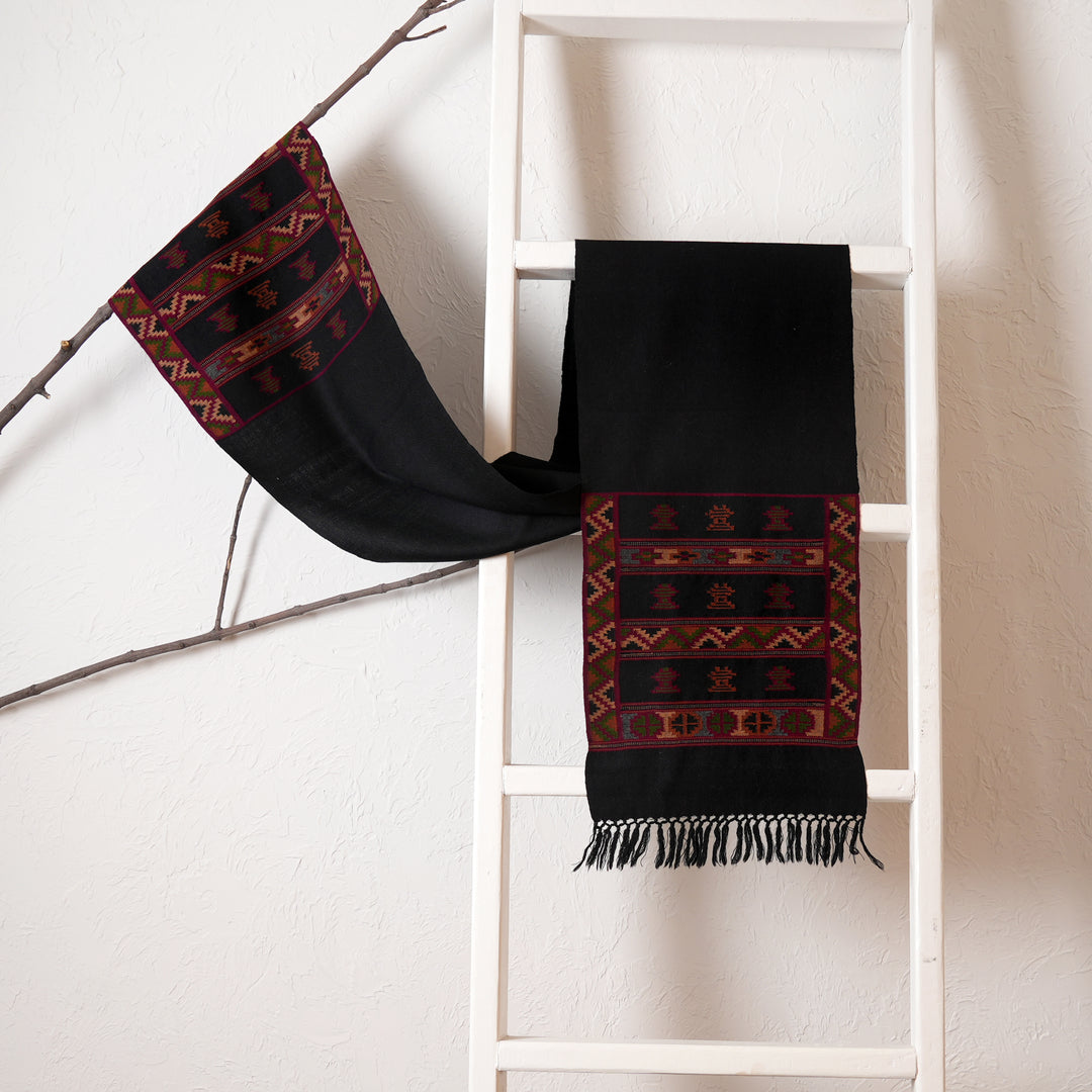 Handwoven Kullu Pashmina Wool Muffler – Classic Black
