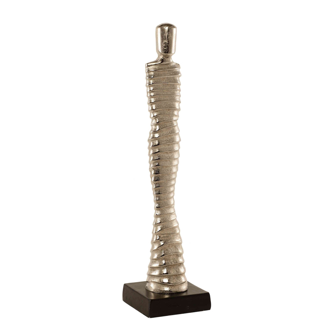 Silver Guardian Regal Sculpture | Opulent Gold Figurine for Modern Decor