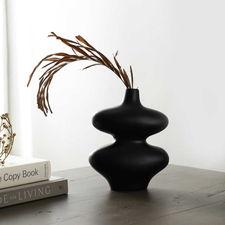 Elegant Black Sculptural Vase | Bold Ceramic for Modern Spaces
