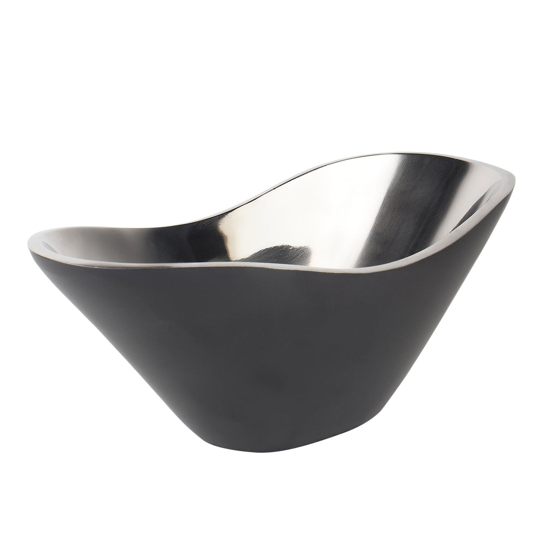 Raja Rani: Opulent Oval Gold & Silver Bowl for Majestic Displays