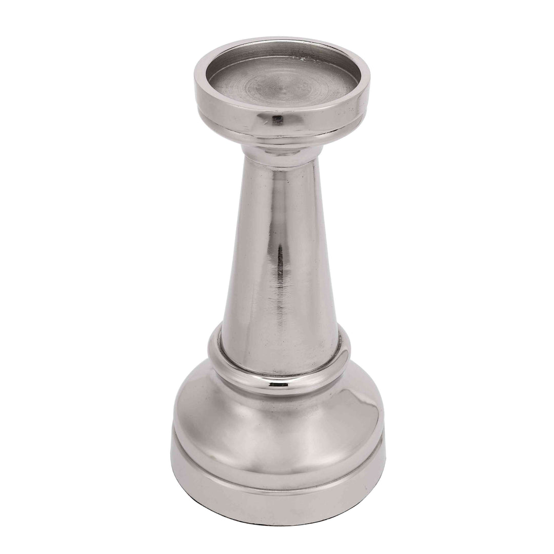 Chessmaster Silver Brilliance | Timeless Decor for Strategic Thinkers