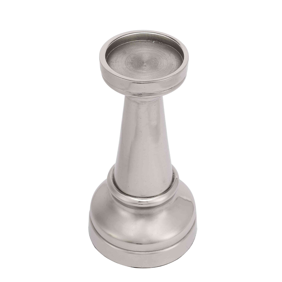 Chessmaster Silver Brilliance | Timeless Decor for Strategic Thinkers
