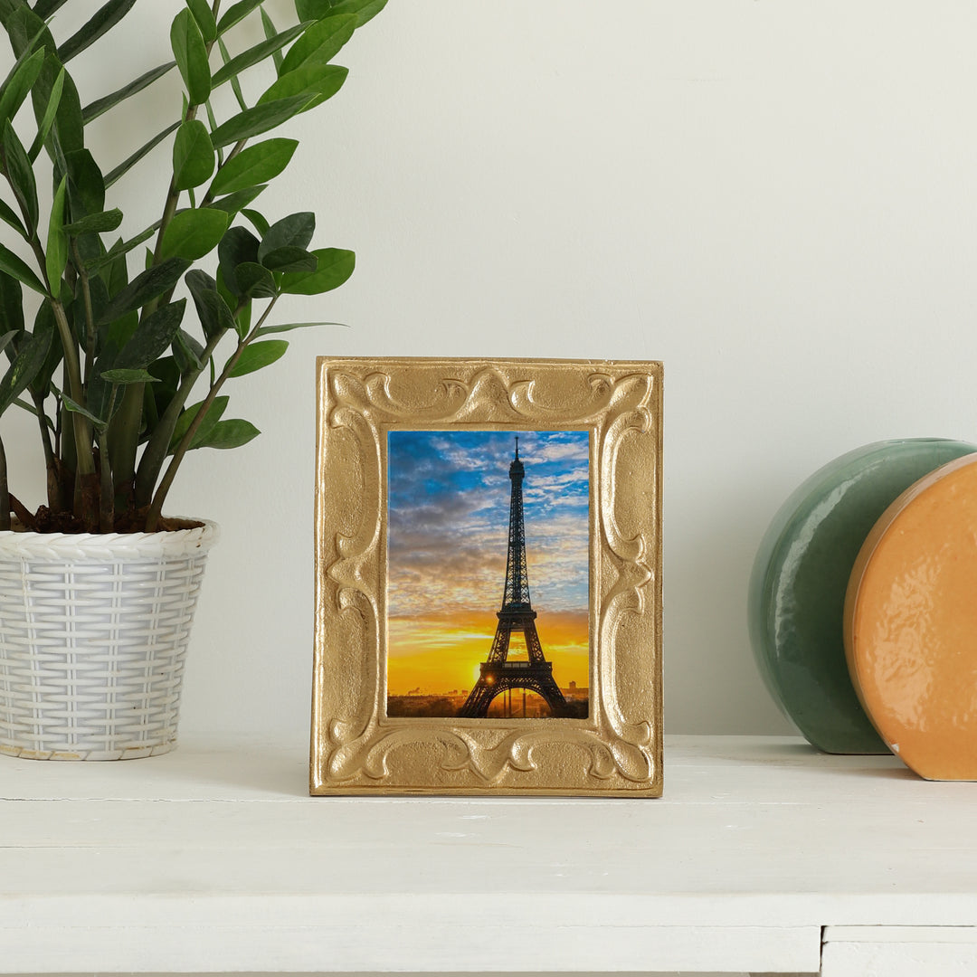 Leaf Pattern Photo Frame Gold Large Size