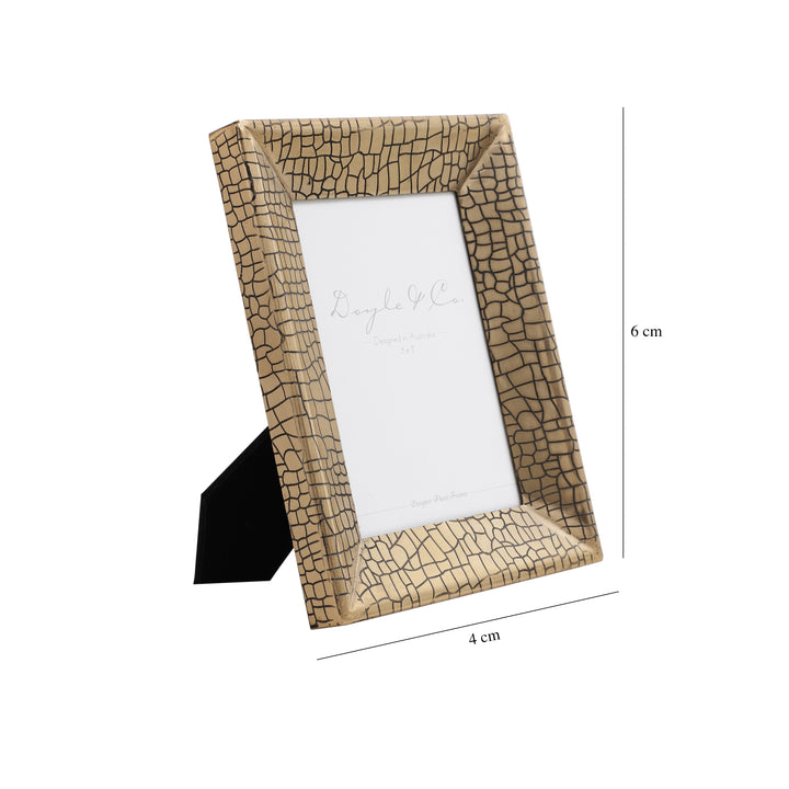 Aria Croc Textured Photo Frame | Artisanal Crocodile-Style Display