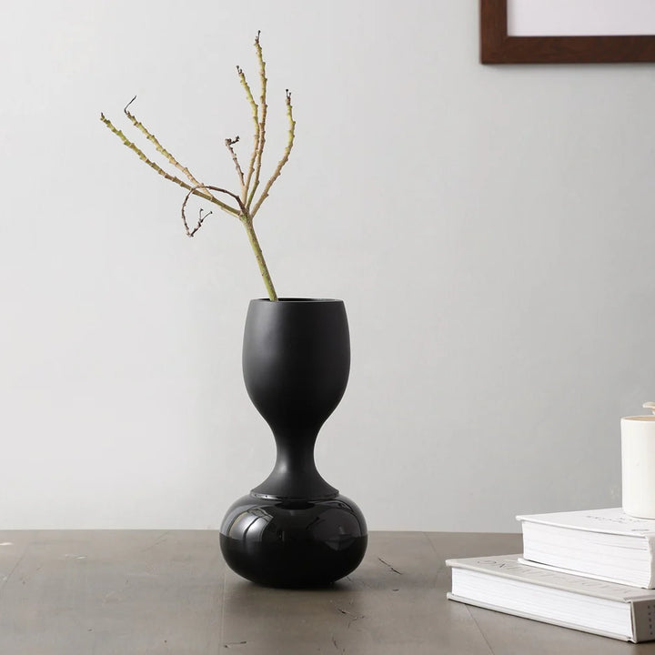Chalice Enamel Vase – Elegant Black & Peach Glossy Enamel Design