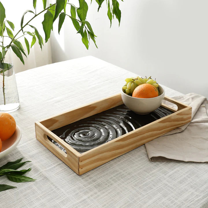 Duran Black Spiral Tray – A Touch of Modern Luxury in Glass
